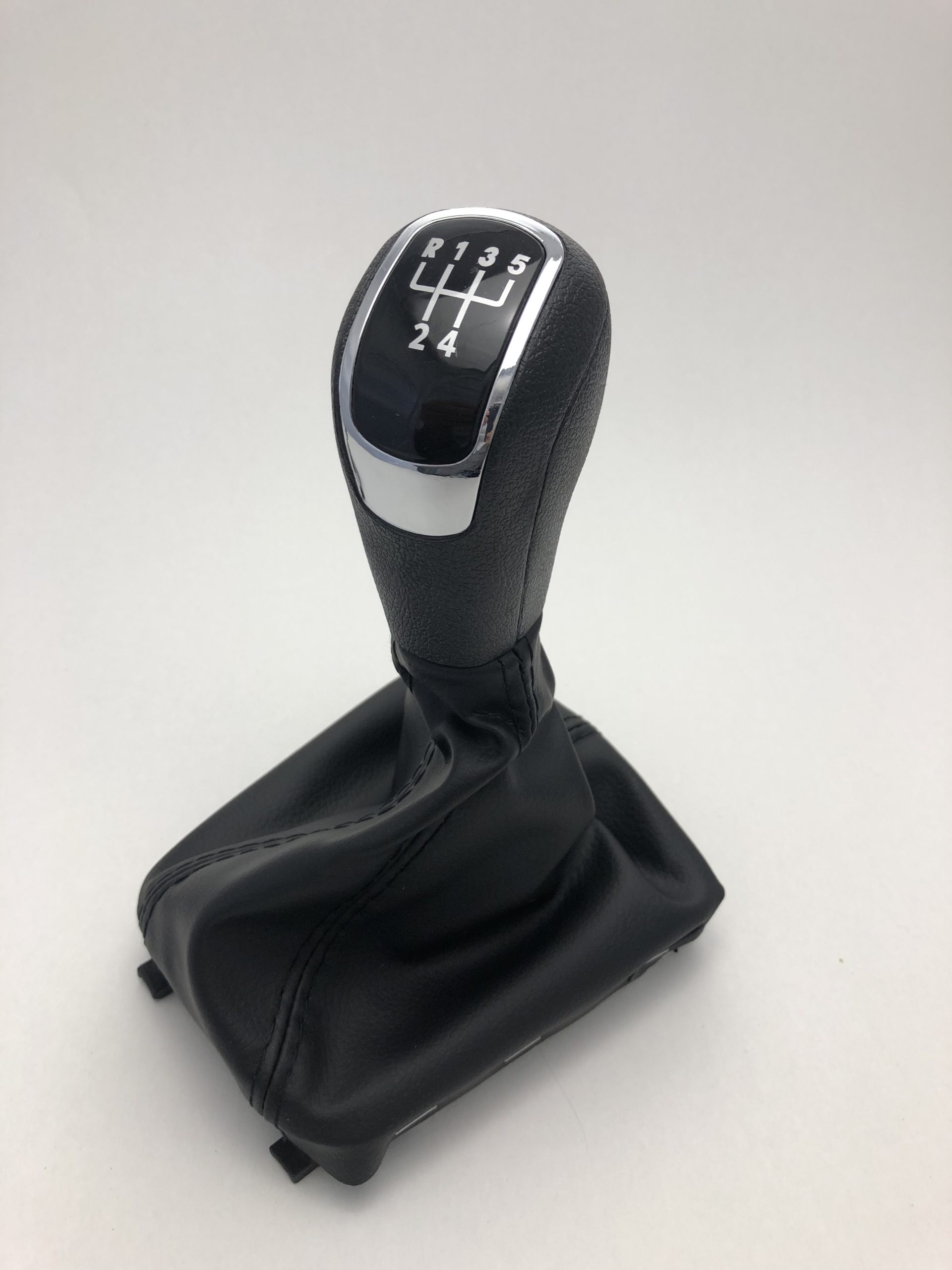 Ručica menjača Škoda Superb 2008-2015 5 brz